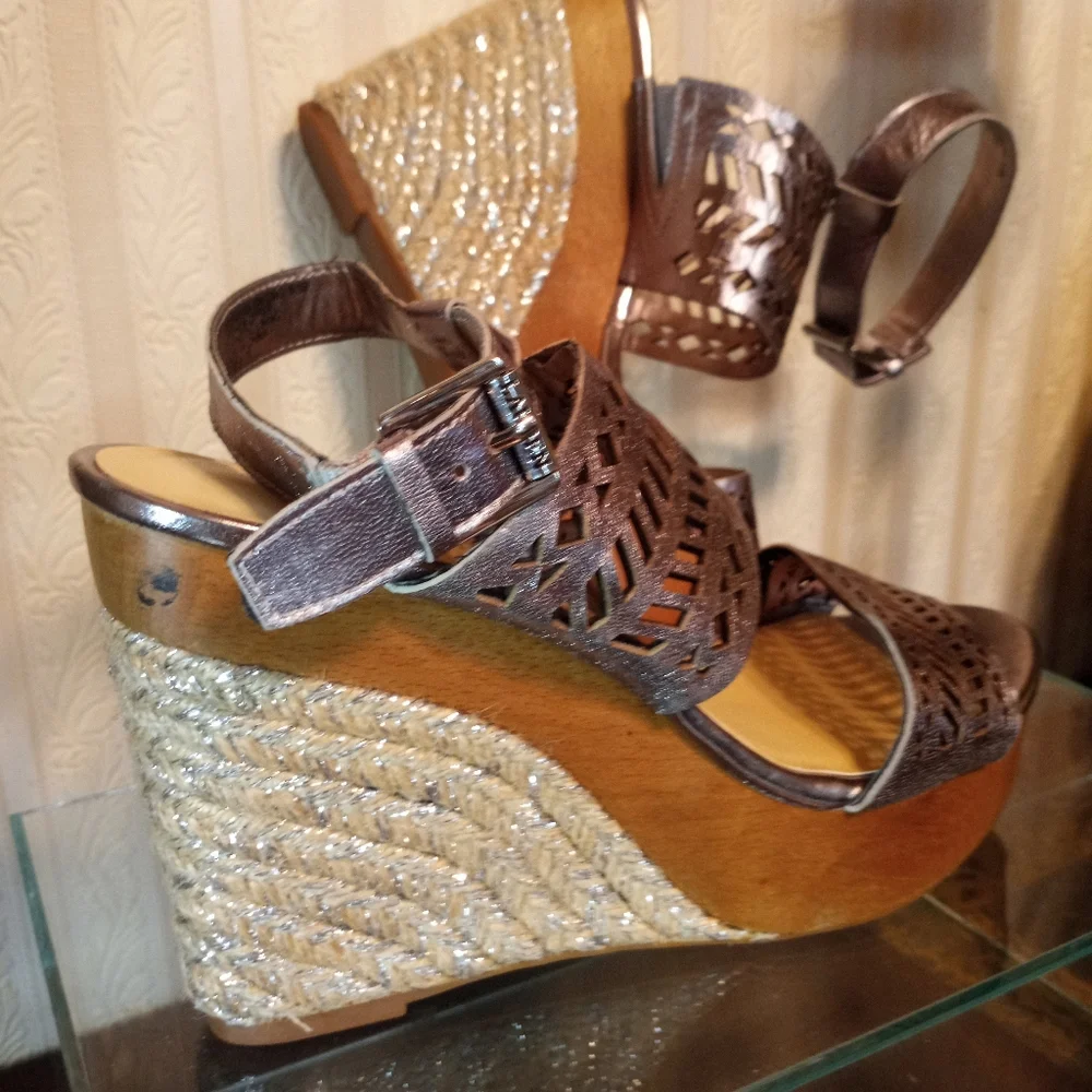 Lauren Ralph Lauren Georgina Espadrille Gold Wedge Leather Sandals Size 8.5 - Picture 11 of 12